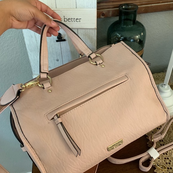 New Jessica Simpson Bag - Picture 7 of 8